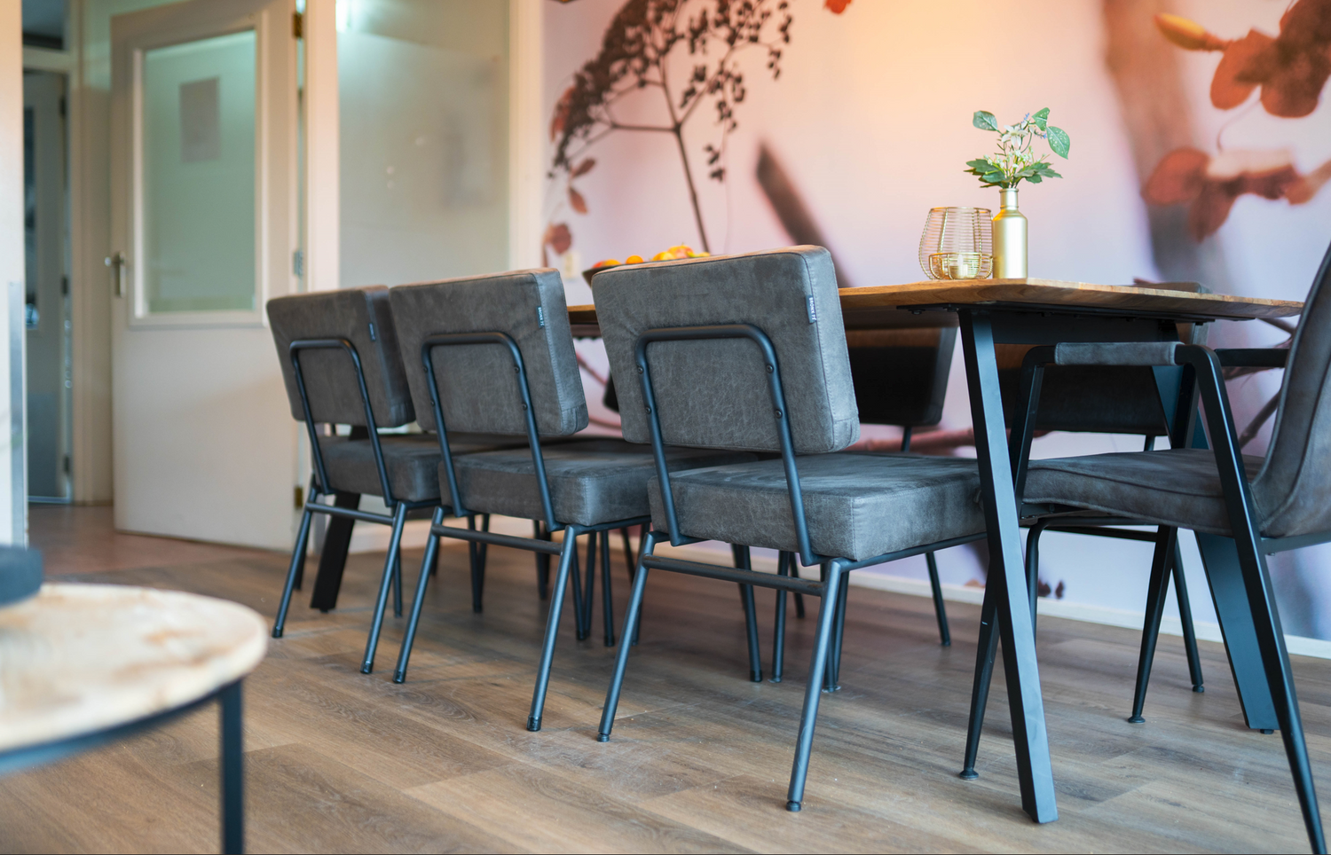 Meubilair voor zorginstellingen, groepswoningen en zorgaccommodaties